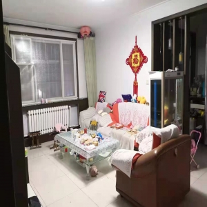 莱芜四中家属区二楼104平68万