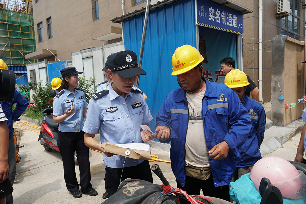 致敬劳动 情系盛夏 花园派出所邀您做“吃瓜群众”！(图5)