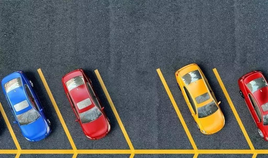 小区停车难？城央某楼盘车位引起热议(图2)