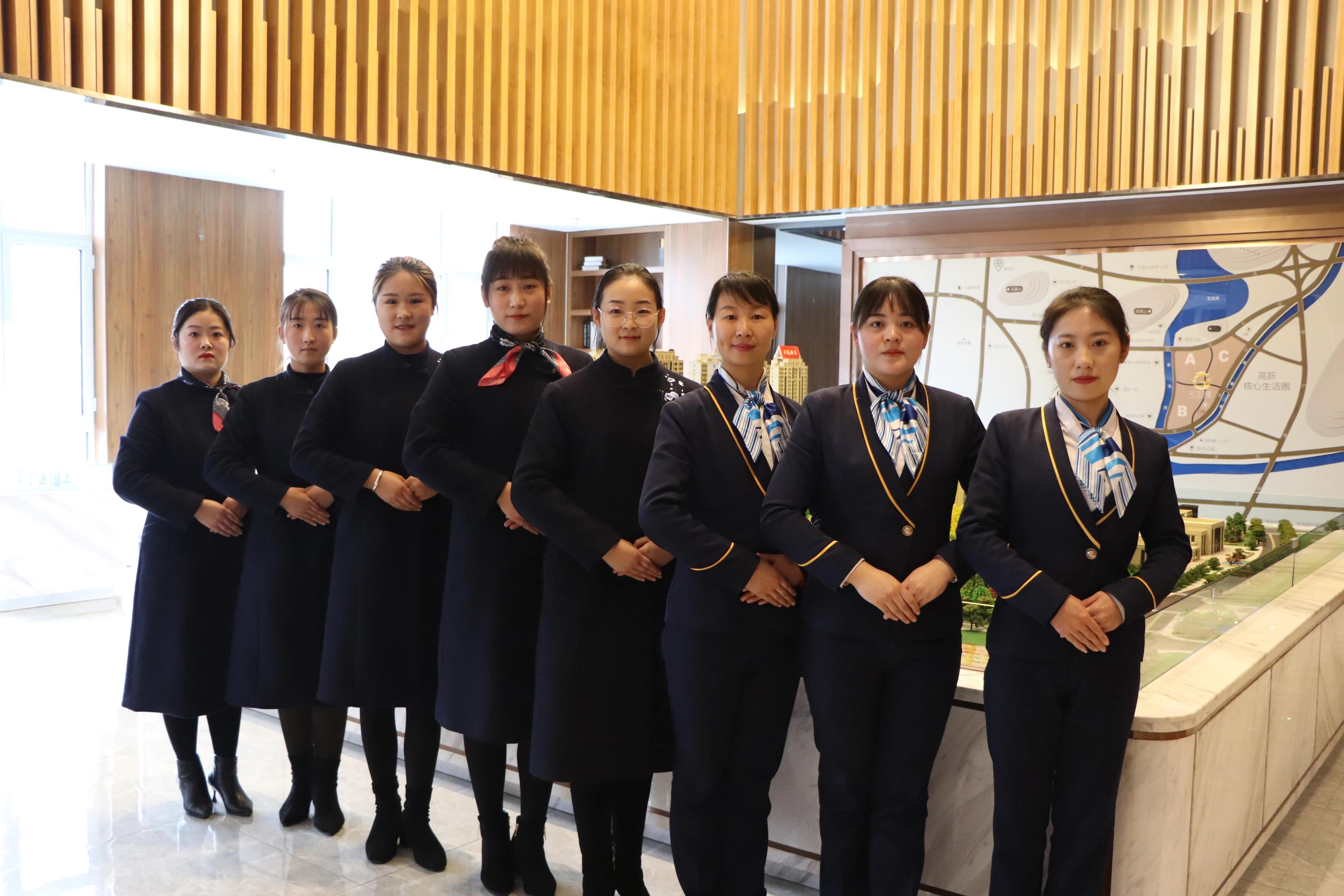 【兴宇物业 培训学习】物业同行互交流 参观学习共进步(图1)