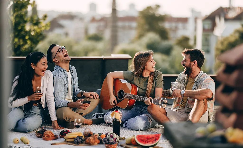 青年置业季，减负不减质丨不啃老，不将就，看新青年的生活态度！(图2)
