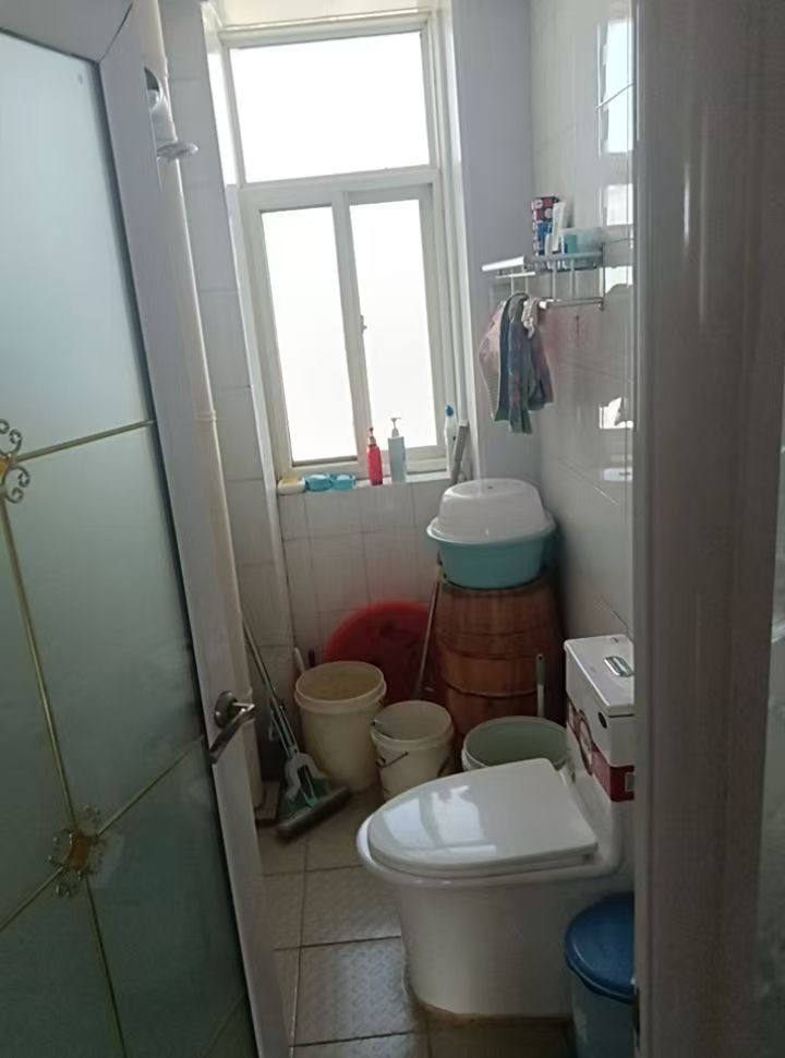 铁路水滨花园吉房出租(图4)