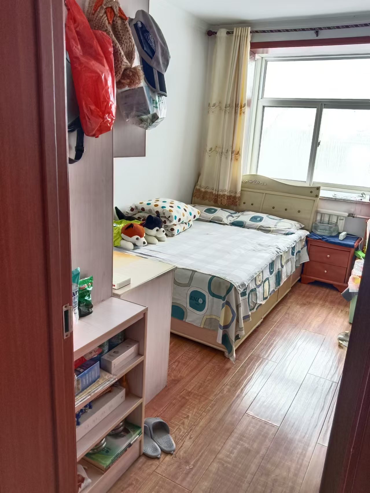 铁路水滨花园吉房出租(图1)